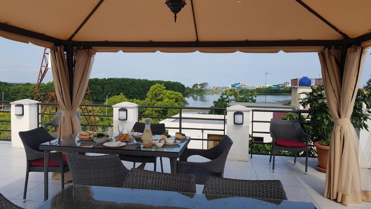Twins Hotel Anaklia Kültér fotó