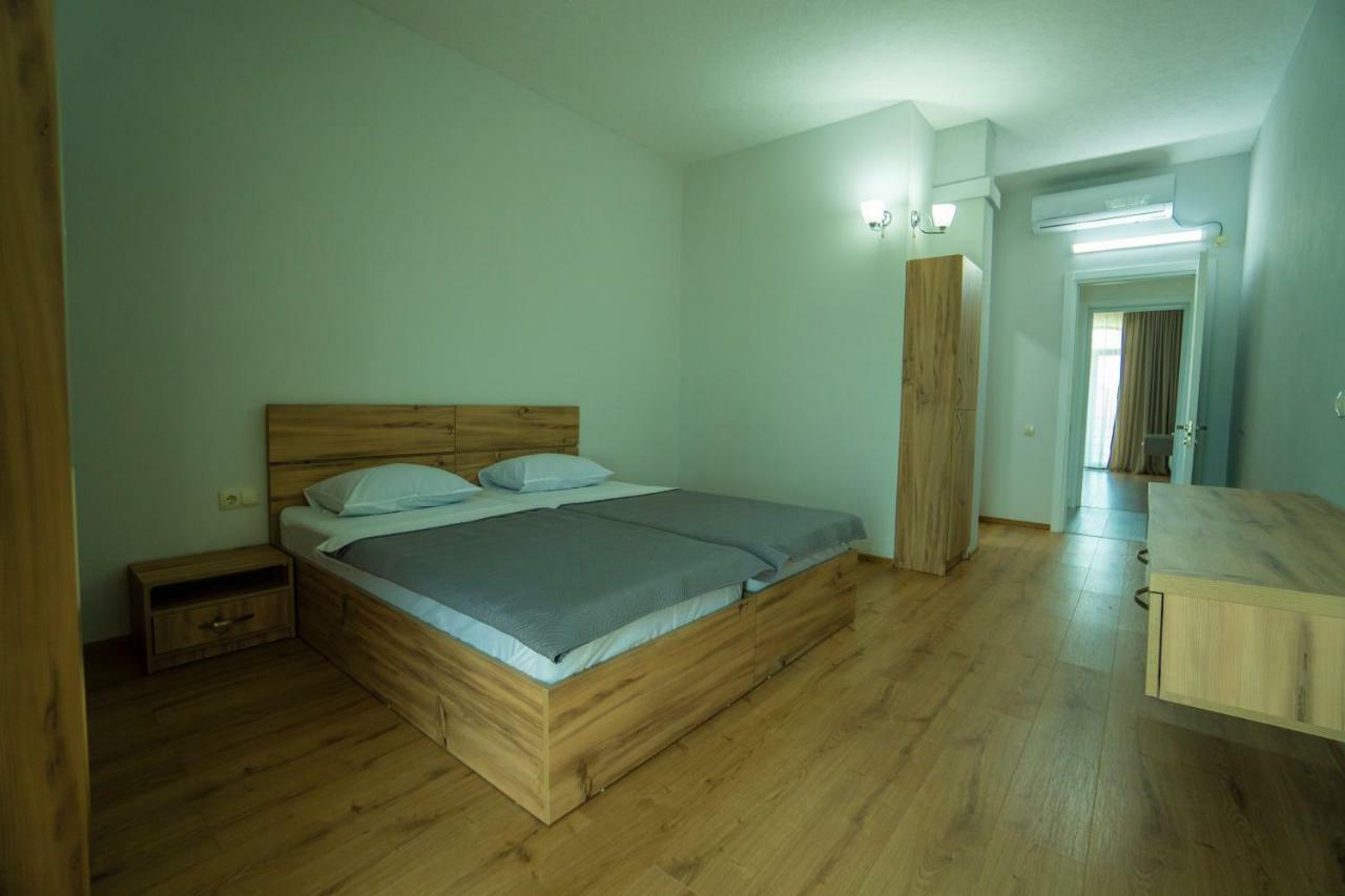 Twins Hotel Anaklia Kültér fotó